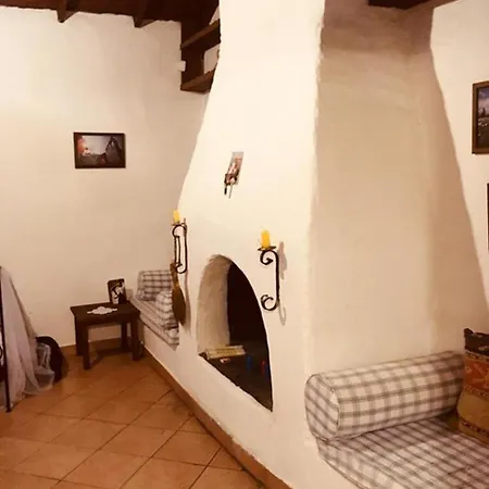 Traditional Secluded 3-Bed Cottage In Kayakoy 度假居 *