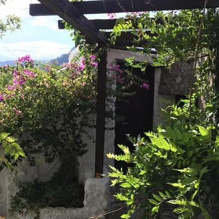Traditional Secluded 3-Bed Cottage In Kayakoy בית נופש Kinali (Aegean)